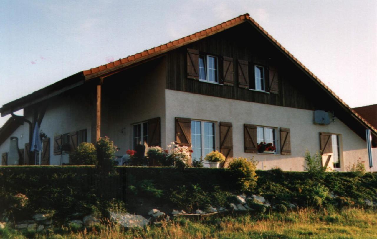 Chambres D'Hotes Les Genevez 外观 照片