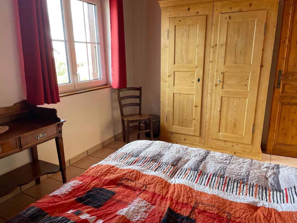 Chambres D'Hotes Les Genevez 外观 照片