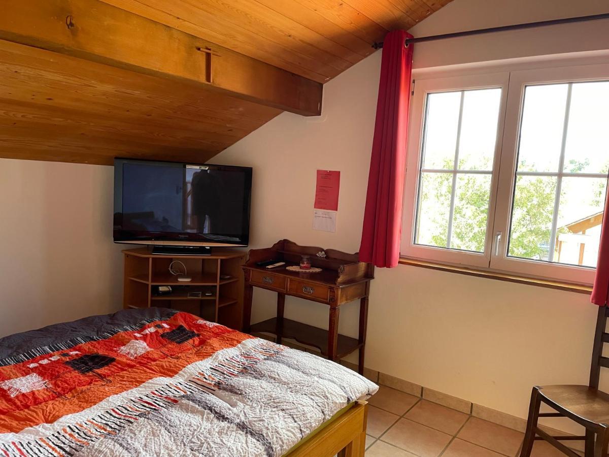 Chambres D'Hotes Les Genevez 外观 照片